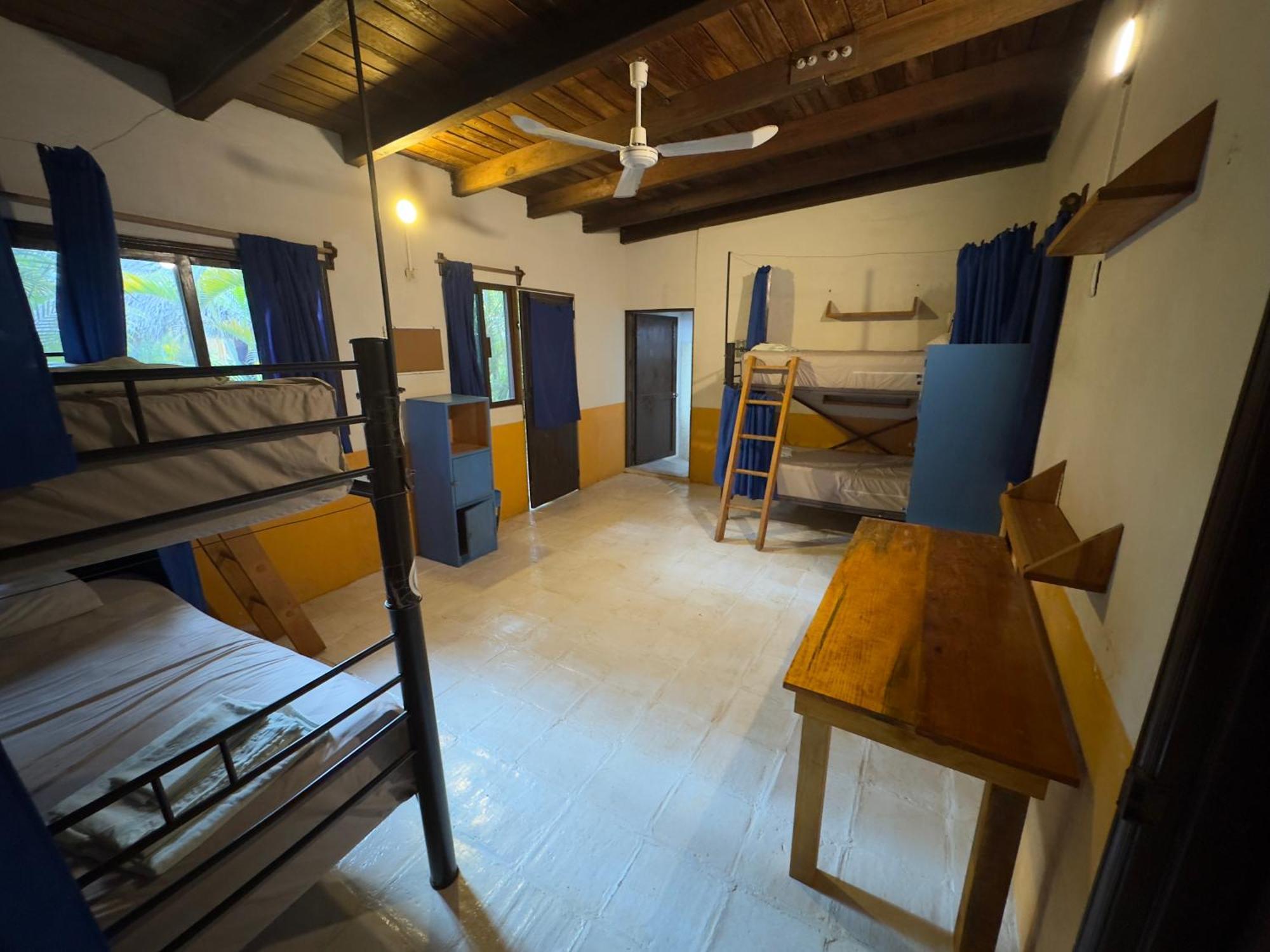 Tower Bridge Hostel Puerto Escondido  Bagian luar foto